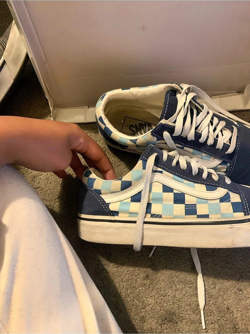 Vans Old Skool Blue Checkerboard Sneakers US 9 Blue & White